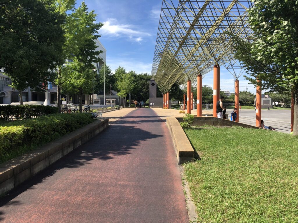 地面が前より柔らかい気がするけど気のせい？