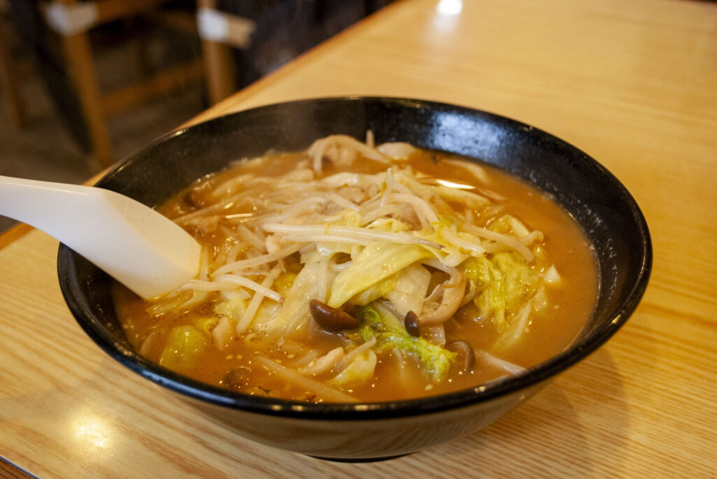 利尻島 勿忘草 味噌野菜ラーメン