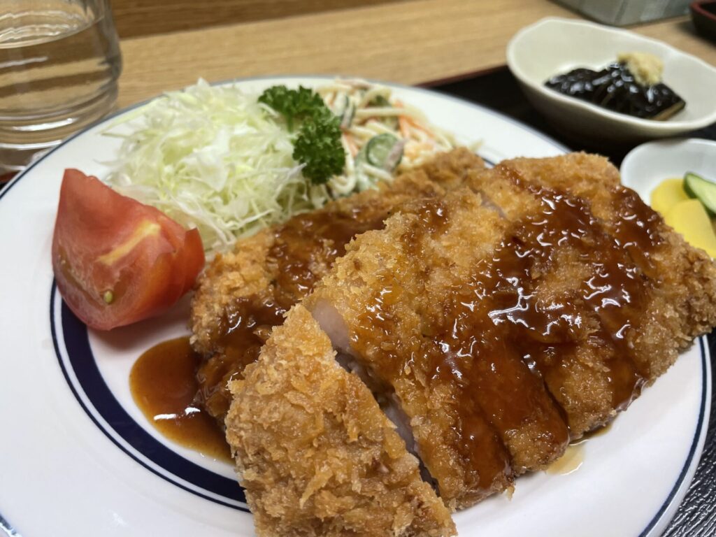 中禅寺湖 とんかつ浅井