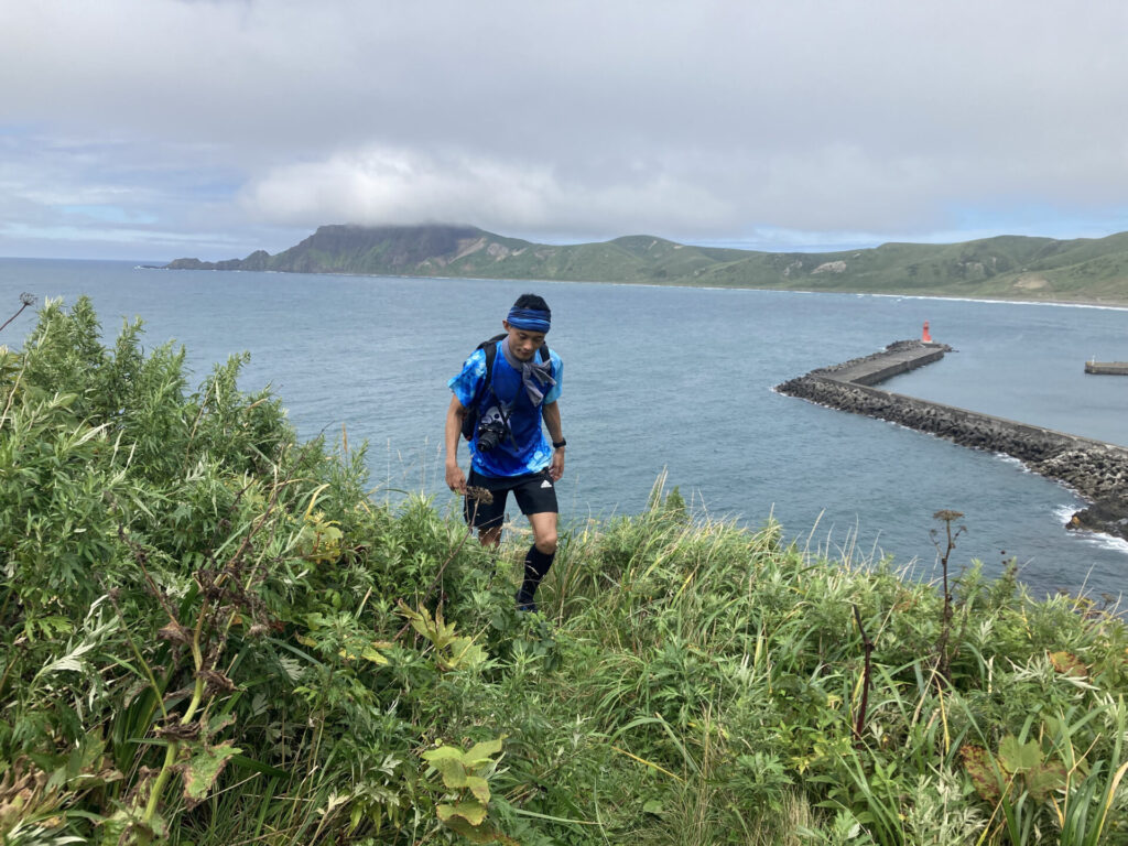 礼文島 澄海岬へ向かう道