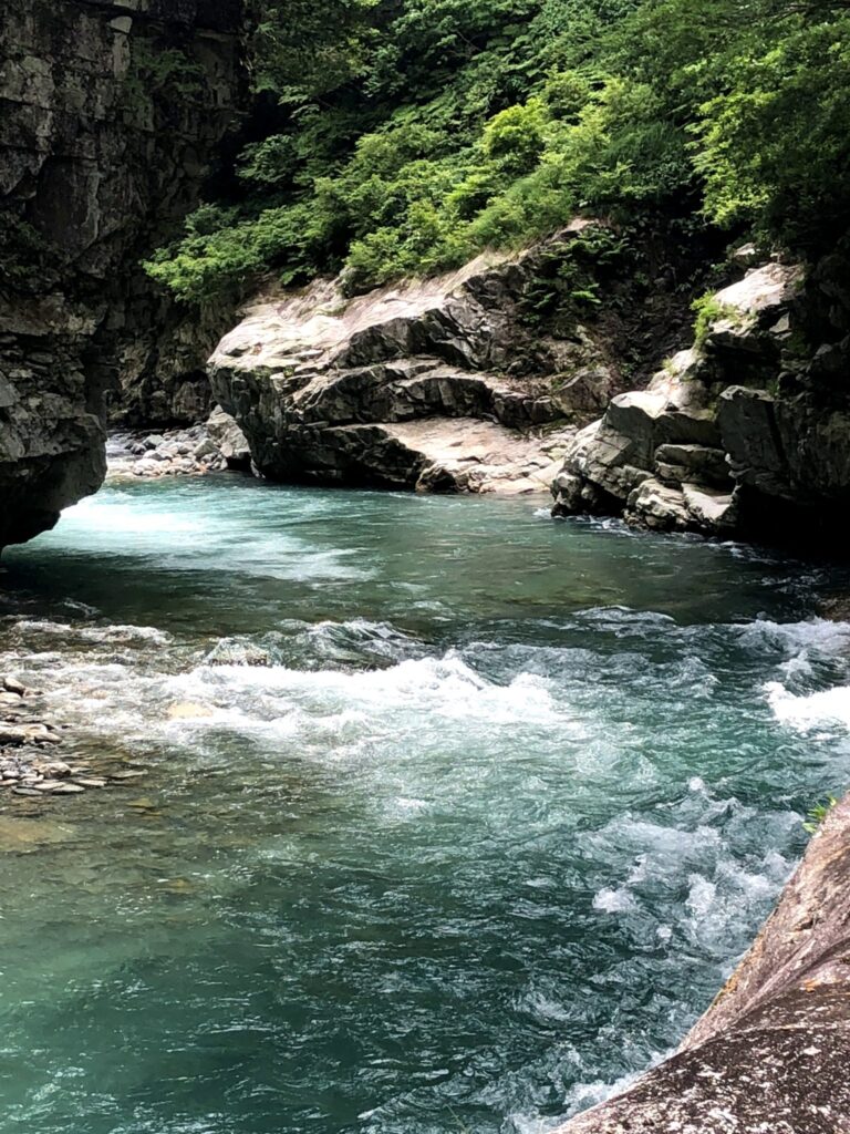 エメラルド。ヤバい。