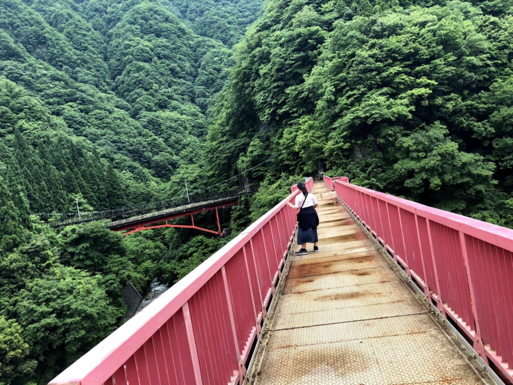 高所恐怖症にはちょっとツラい。いやヤバい。