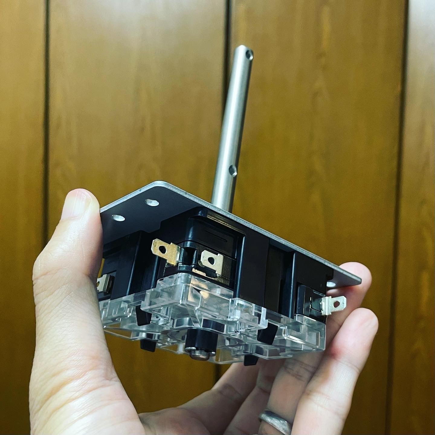 ツインスティックのレバーユニット