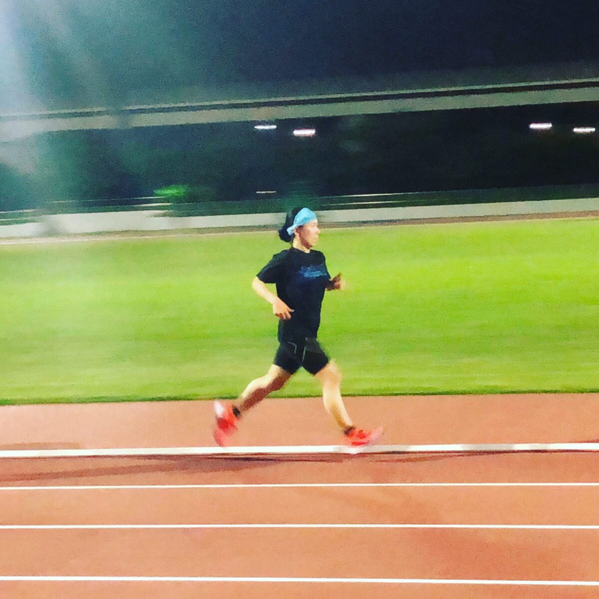 先週に勝利 先週に勝利